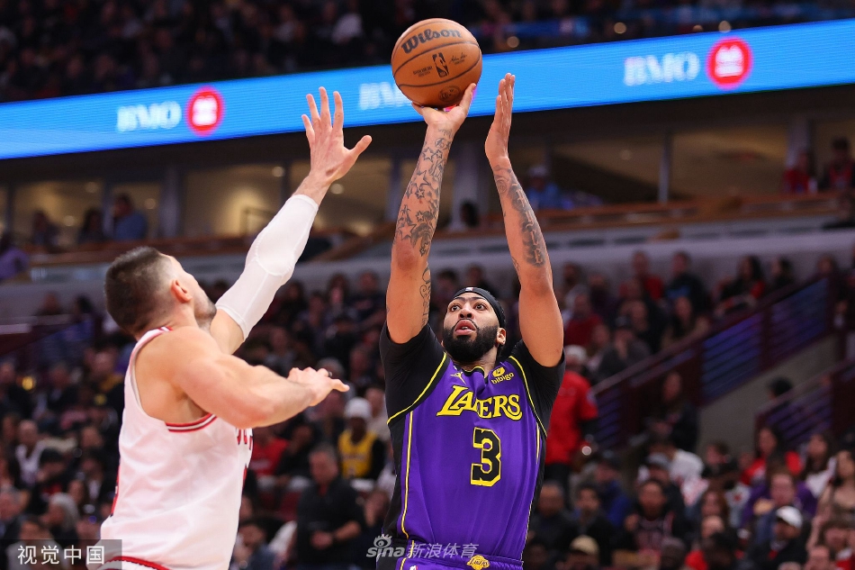 一節(jié)花！雷霆首節(jié)20中14命中率高達70%，轟37分領先76人16分