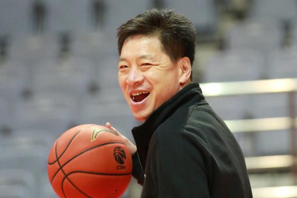 官方：33歲前阿森納中場威爾希爾出任盧頓一線隊主帥