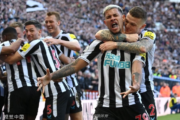 半場換人調(diào)整，努內(nèi)斯換下胡桑諾夫beltalowda                                                                2025-09-22
