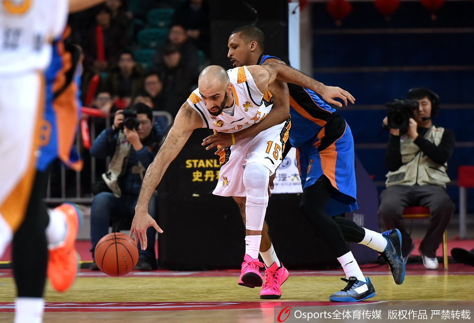 逃離鴨科夫輪椅武器選擇推薦