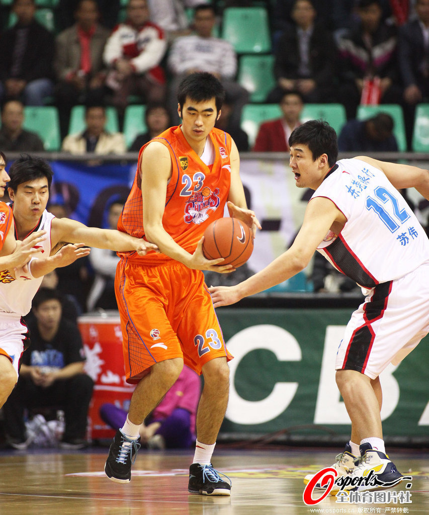 百發(fā)百中！杜倫上一場4中4，本場8中8得到17分17籃板2蓋帽
