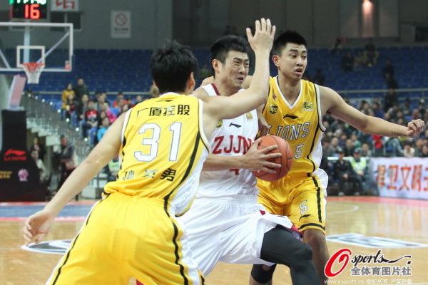 卡尼薩雷斯：亞馬爾和維尼修斯國家德比的表現(xiàn)，對兩隊沒好處