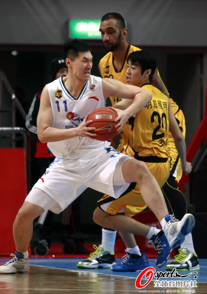 TA：皇馬要求恩德里克保持耐心，球員沒考慮在冬窗離隊