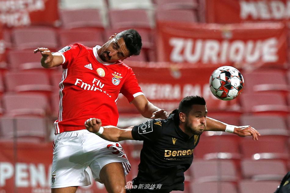 今晚報：若國安和申花下輪再遭敗績 就將提前告別本賽季爭冠大戰(zhàn)