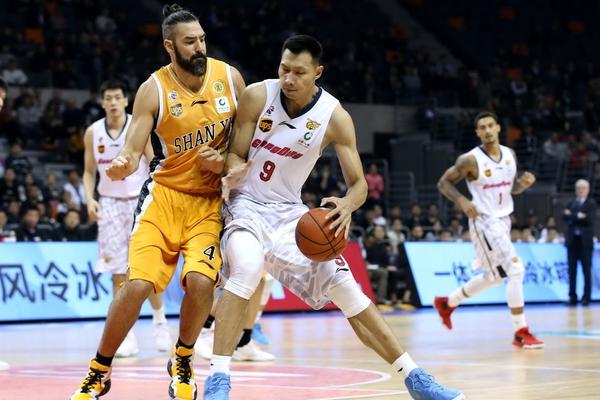 斯基拉：都靈有信心簽下卡薩迪，報價1100萬歐+二轉(zhuǎn)分成