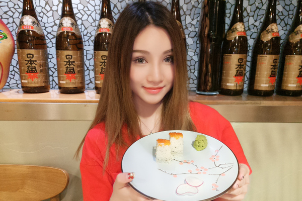 埃里克森：霍伊倫心理素質(zhì)很強也很努力，之前總有人會被當(dāng)替罪羊