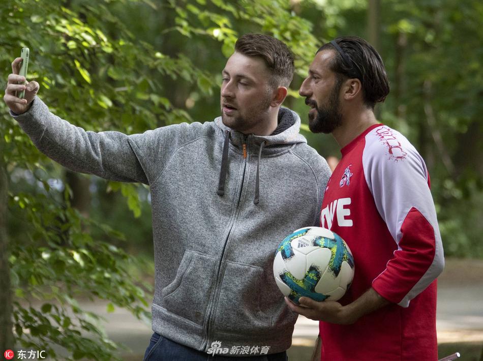 穆雷：瓦蘭被低估了 他籃下表現穩(wěn)定身體對抗極強會成為對手麻煩