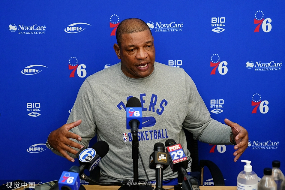 太“禿”然了！互聯(lián)網(wǎng)的評論讓德文