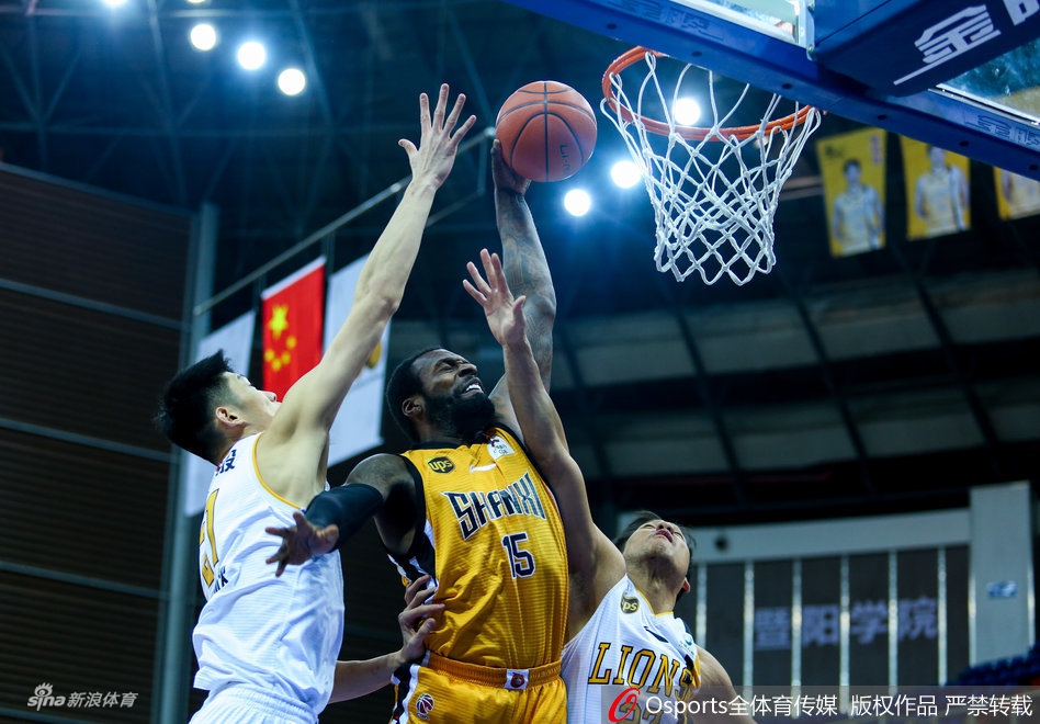德天空：續(xù)約選項可能落空，多特34歲老將格羅斯面臨不確定的未來