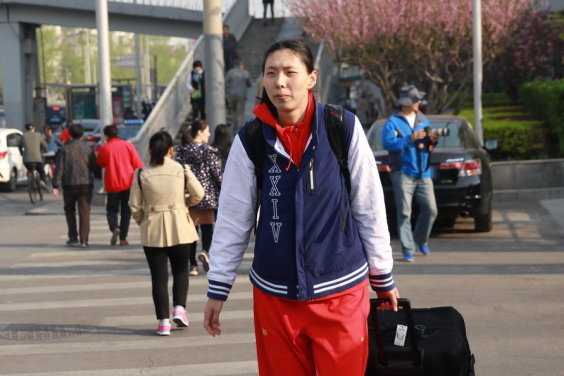 什么水平？BBR預(yù)測薩爾新賽季場均30分鐘數(shù)據(jù)：14.8分7.3板1.7帽