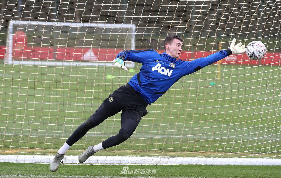 徹底棄用！RMC：拉比奧特賣不掉或去預(yù)備隊(duì)，馬賽為他標(biāo)價1500萬