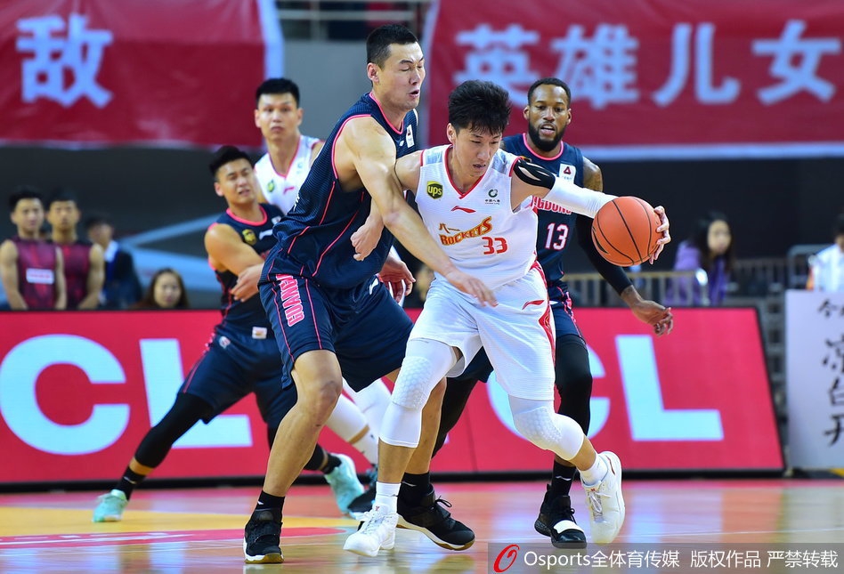 西U21主帥：伯納爾原本入選了名單，但巴薩提供報告證明球員不適