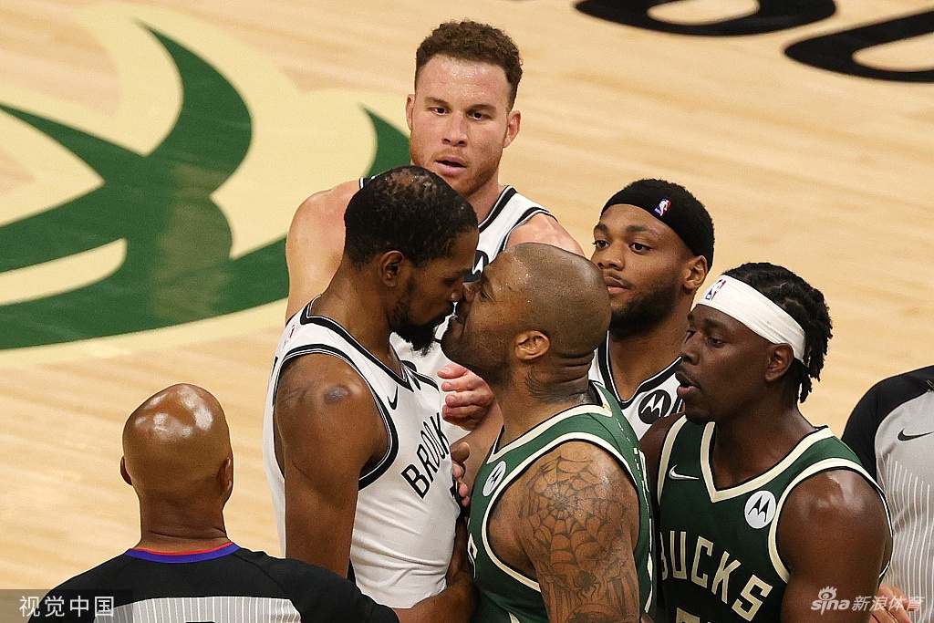 英國前四級別聯(lián)賽主帥年齡排行：赫爾澤勒最年輕，威爾希爾第三