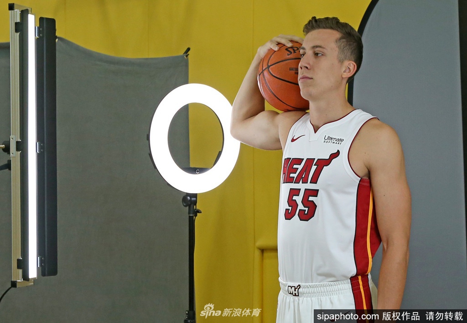 麥卡利斯特本場數據：2射門1射正僅有21次觸球，評分6.4馬東宇                                                                2025
