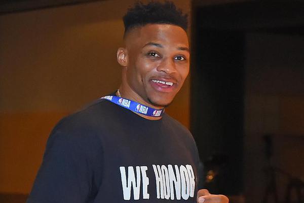 郵報：拉門斯已給曼聯(lián)隊友留下深刻印象，獲老門將希頓高度評價