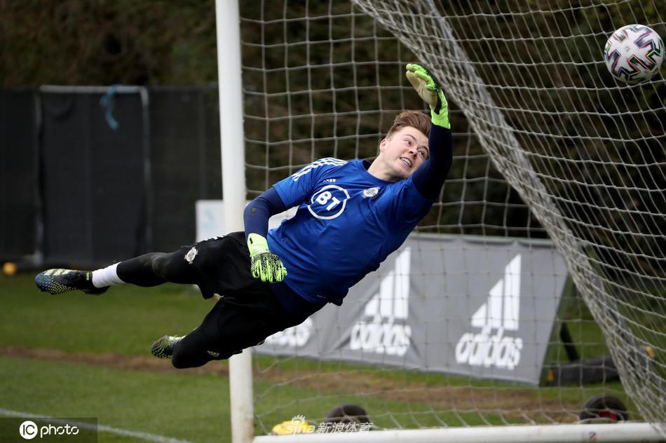 沒有大礙！六臺：拉菲尼亞賽后走路正常，對陣皇家社會可能休息