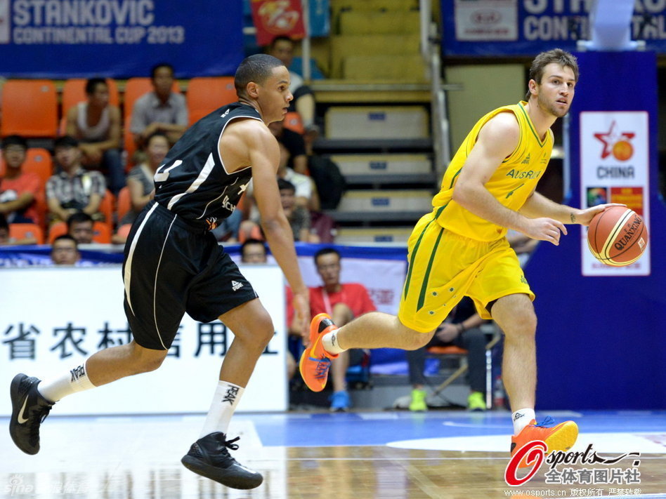 阿莫林：15場比賽只有過7次集體訓練 不穩(wěn)定的表現(xiàn)會持續(xù)到賽季末