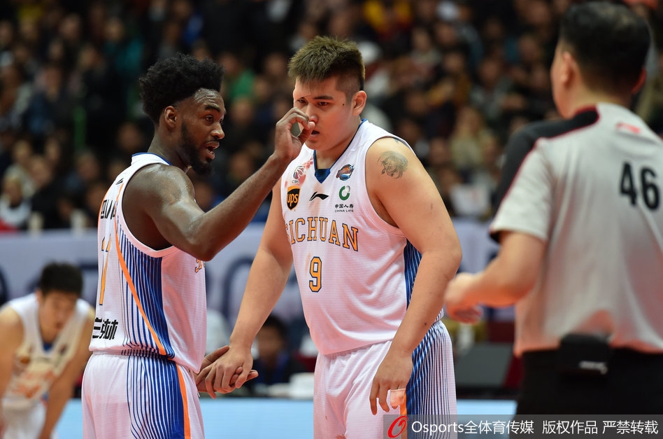 [流言板]兄弟籃球！NBA官推分享朗佐