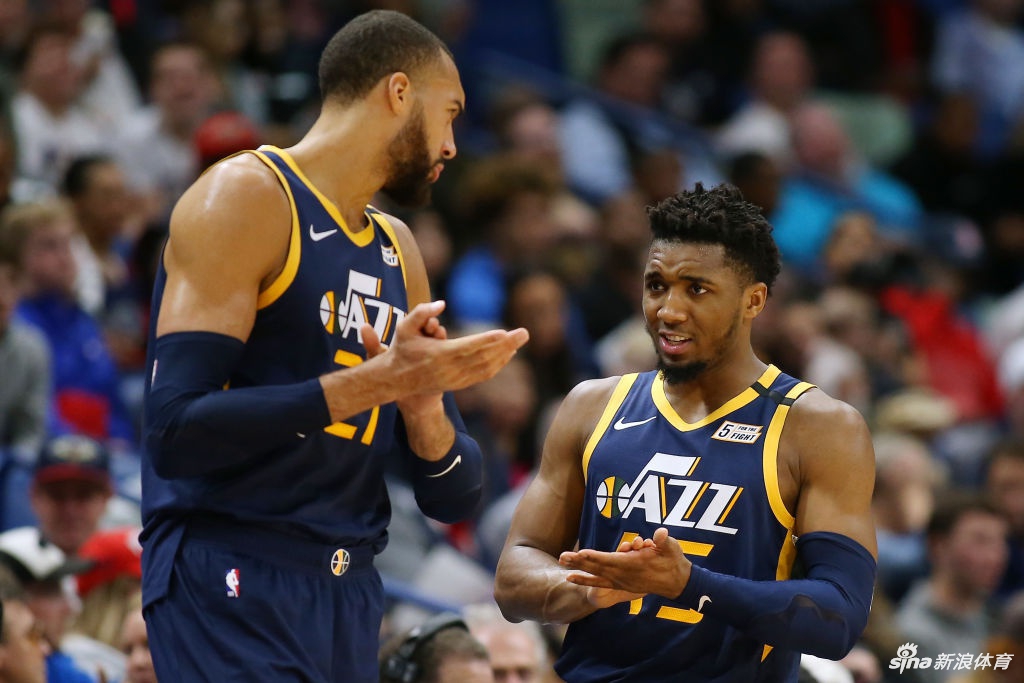 2025年09月8日 03:29:59懂球帝                 9月6日，中國U22男足在U23亞洲杯的預賽里，半場1-0暫時領先北馬里亞納群島，多位媒體人結合比賽發(fā)表了看法。 記者牛志
