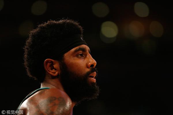 諾伊爾取得歐冠第101場勝利，追平卡西并列歐冠門將之最